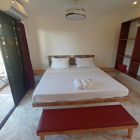Jalyn'S Resort Sabang Puerto Galera Zewnętrze zdjęcie