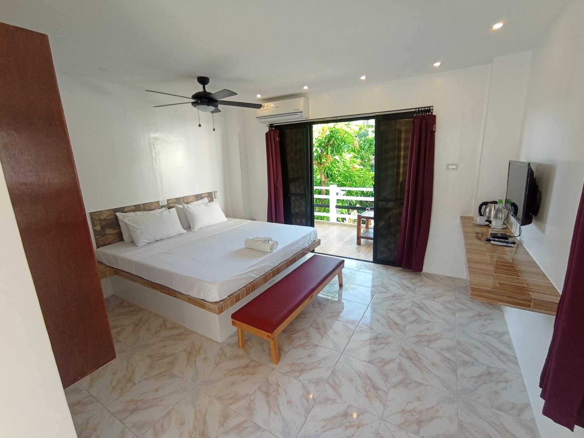 Jalyn'S Resort Sabang Puerto Galera Zewnętrze zdjęcie