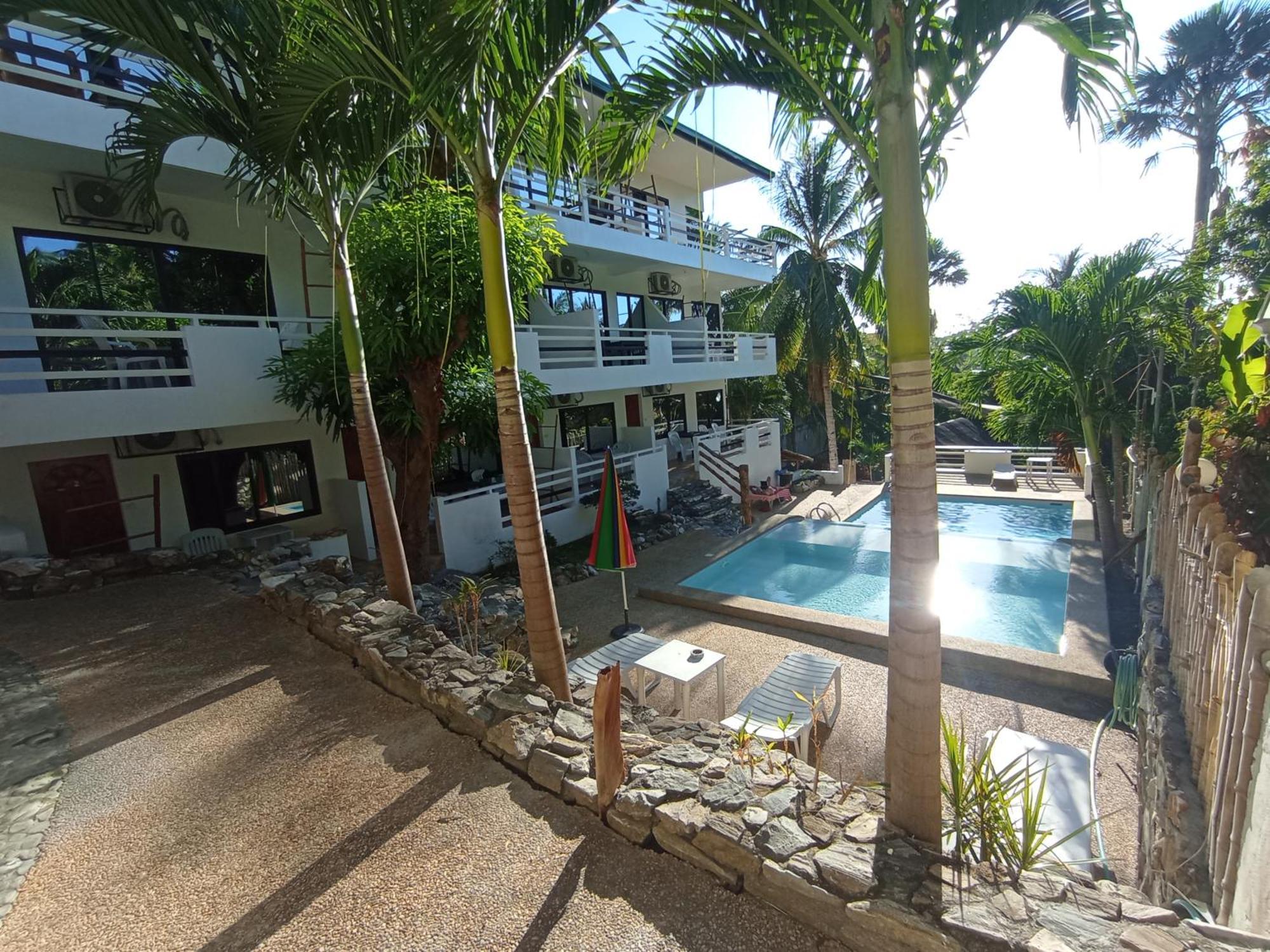 Jalyn'S Resort Sabang Puerto Galera Zewnętrze zdjęcie