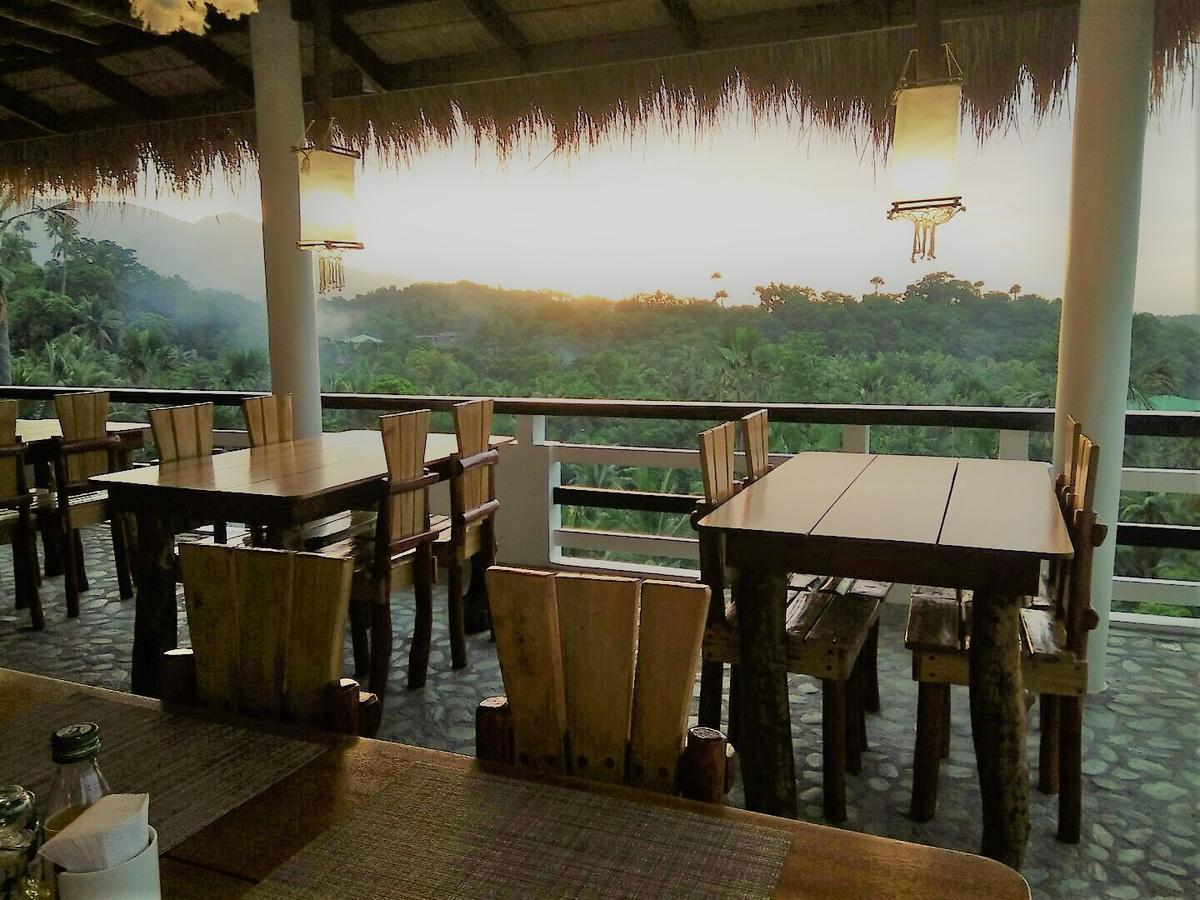 Jalyn'S Resort Sabang Puerto Galera Zewnętrze zdjęcie