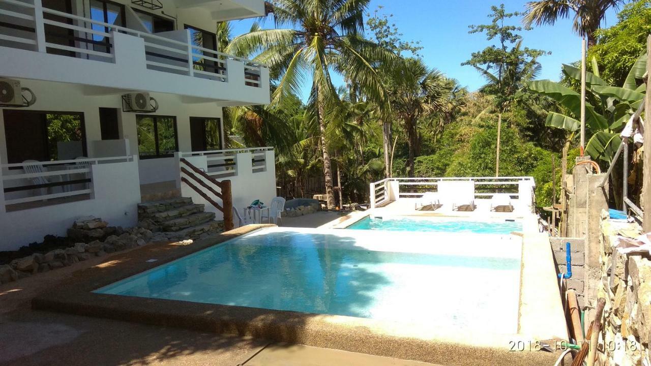 Jalyn'S Resort Sabang Puerto Galera Zewnętrze zdjęcie