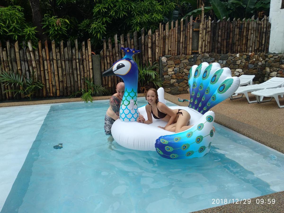 Jalyn'S Resort Sabang Puerto Galera Zewnętrze zdjęcie
